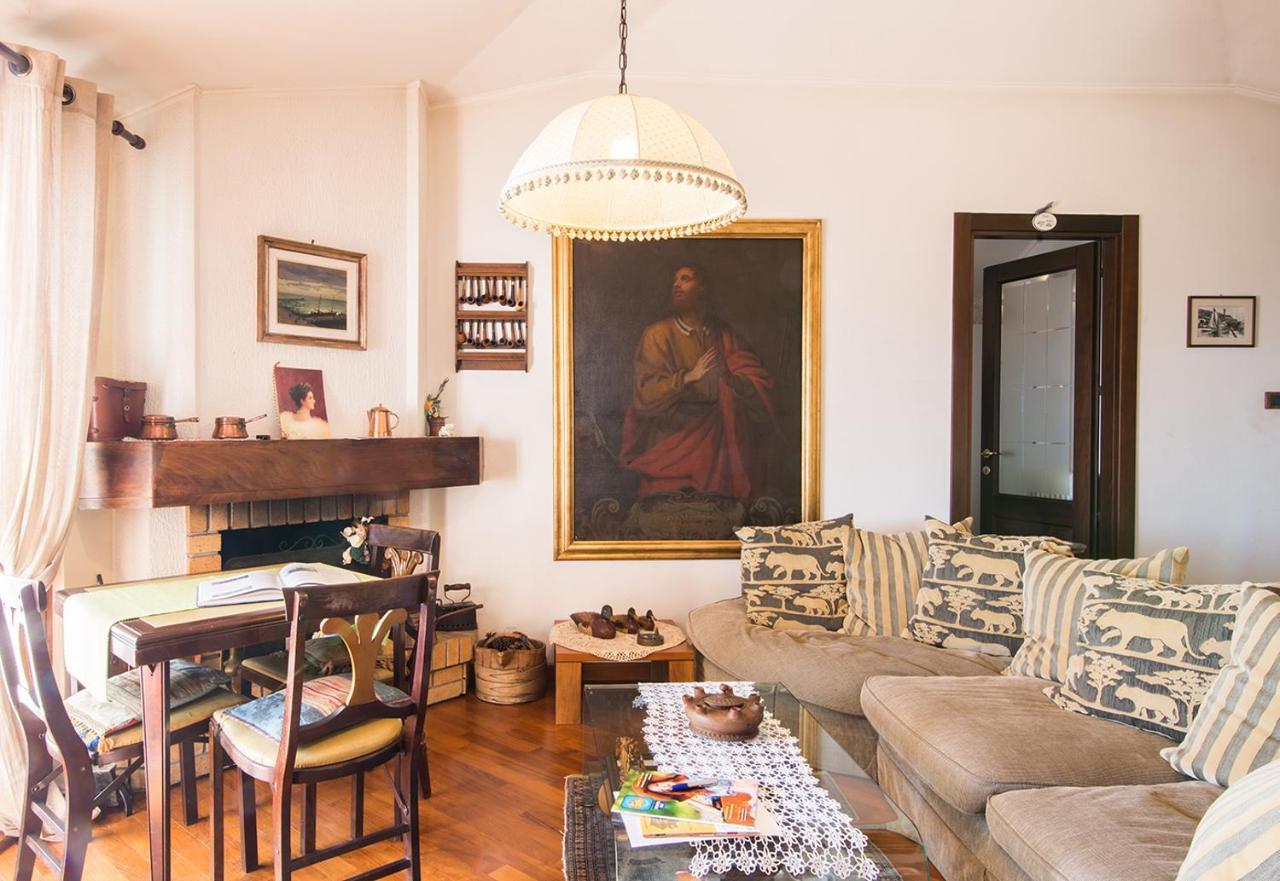 La Mansarda Delle Meraviglie B&B Superior Triëst Buitenkant foto
